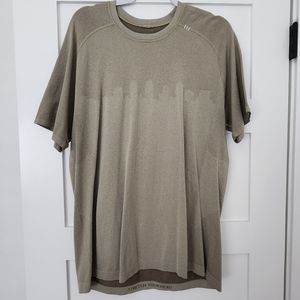 Men's Lululemon Metal Vent Tech Shirt XL